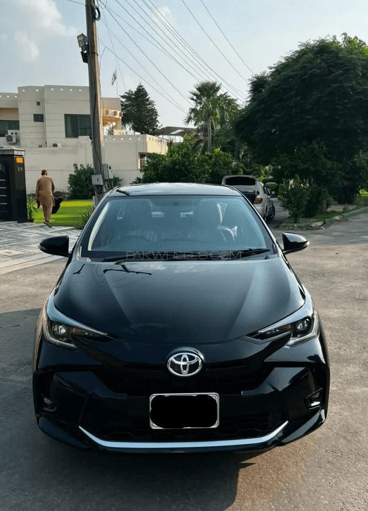 2024 Toyota Yaris GLI MT