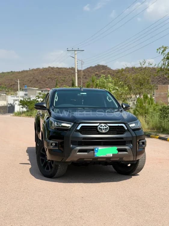 2024 Toyota Hilux Revo Rocco